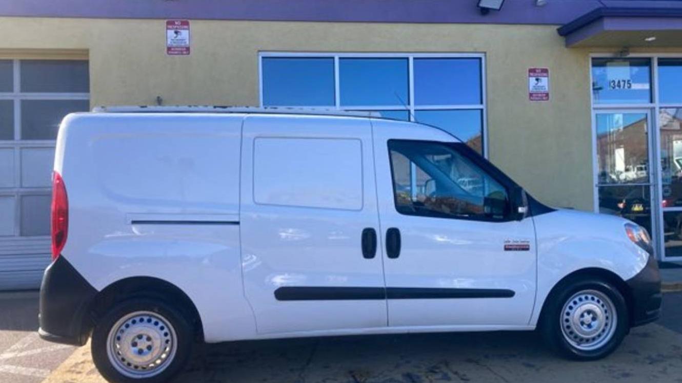 RAM PROMASTER CITY 2018 ZFBERFAB7J6L76422 image